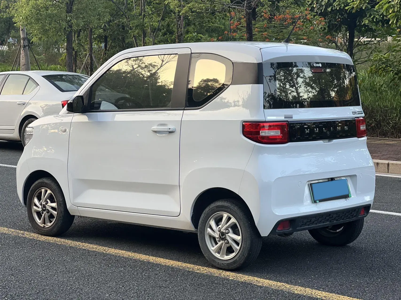 2020 WULING HONGGUANG thumbnail 4