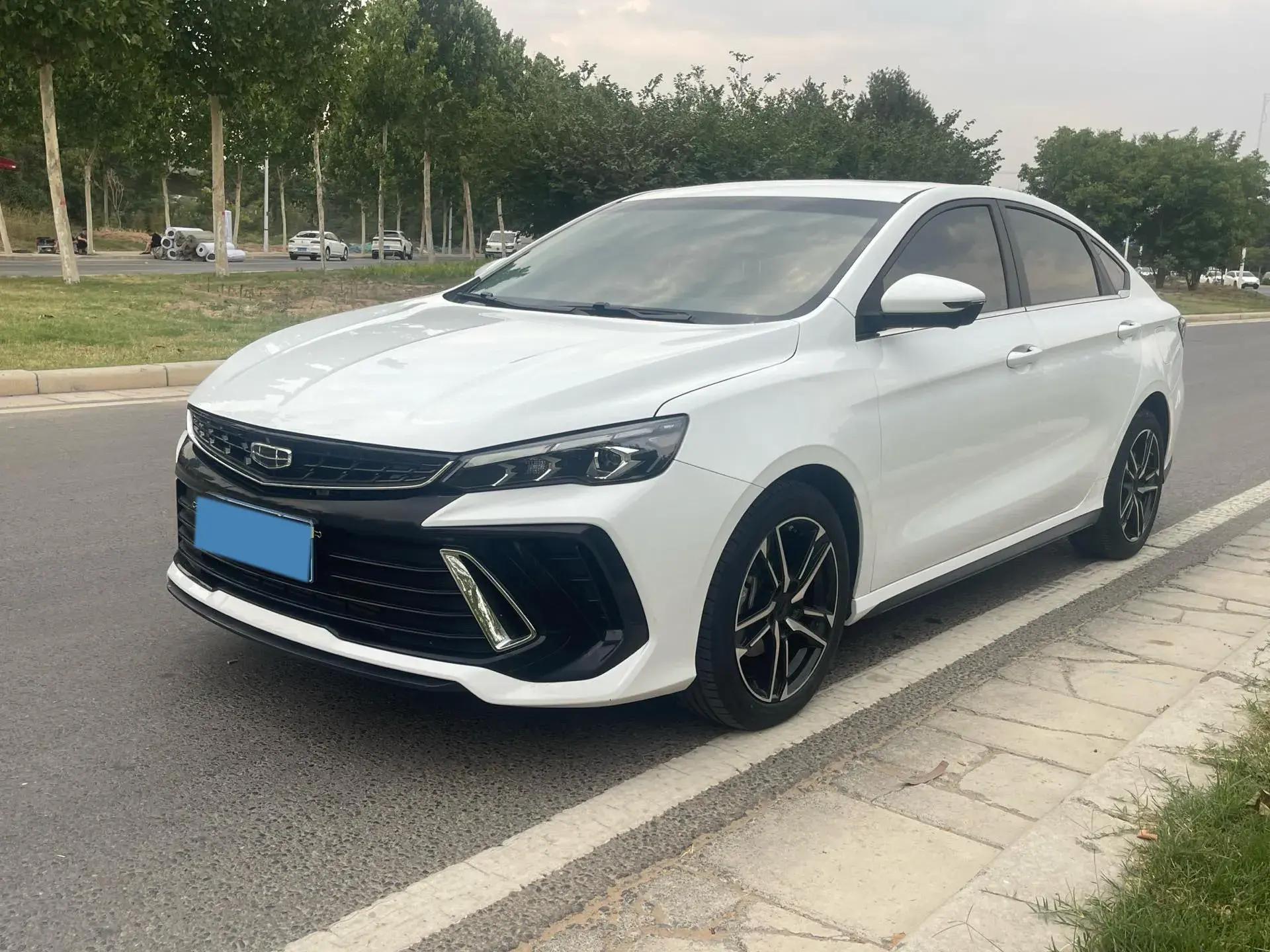 2022 GEELY BINRAY view 1