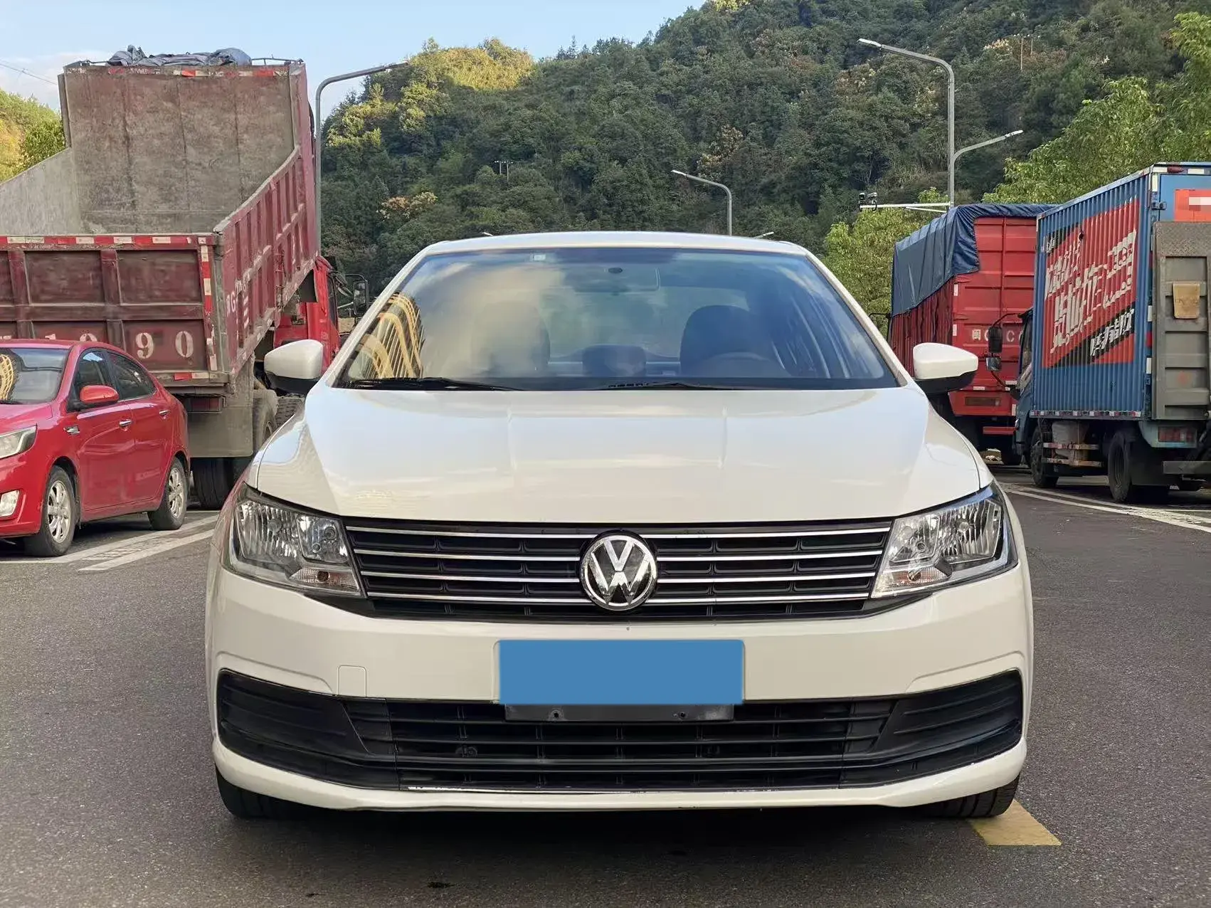 2017 VOLKSWAGEN LAVIDA thumbnail 2