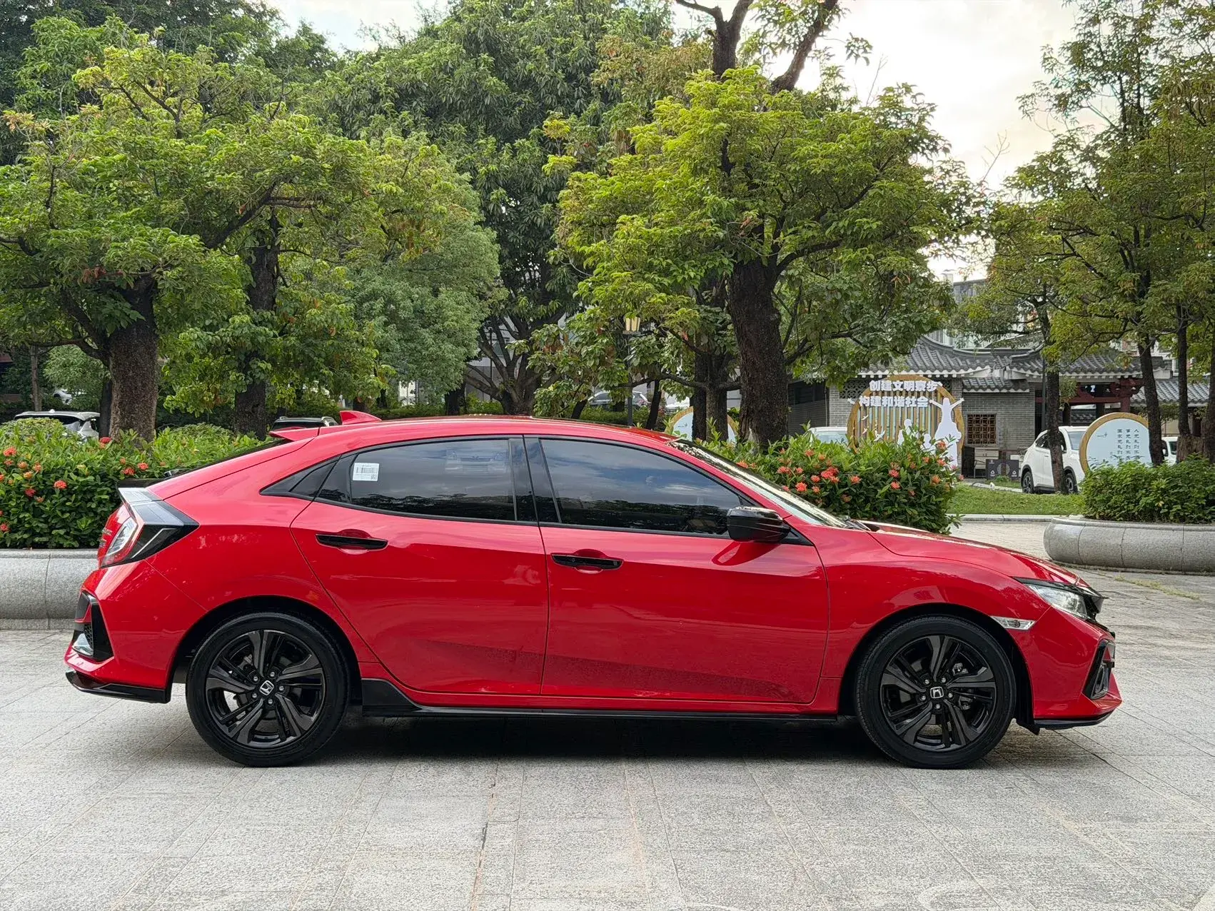 2021 HONDA CIVIC thumbnail 3