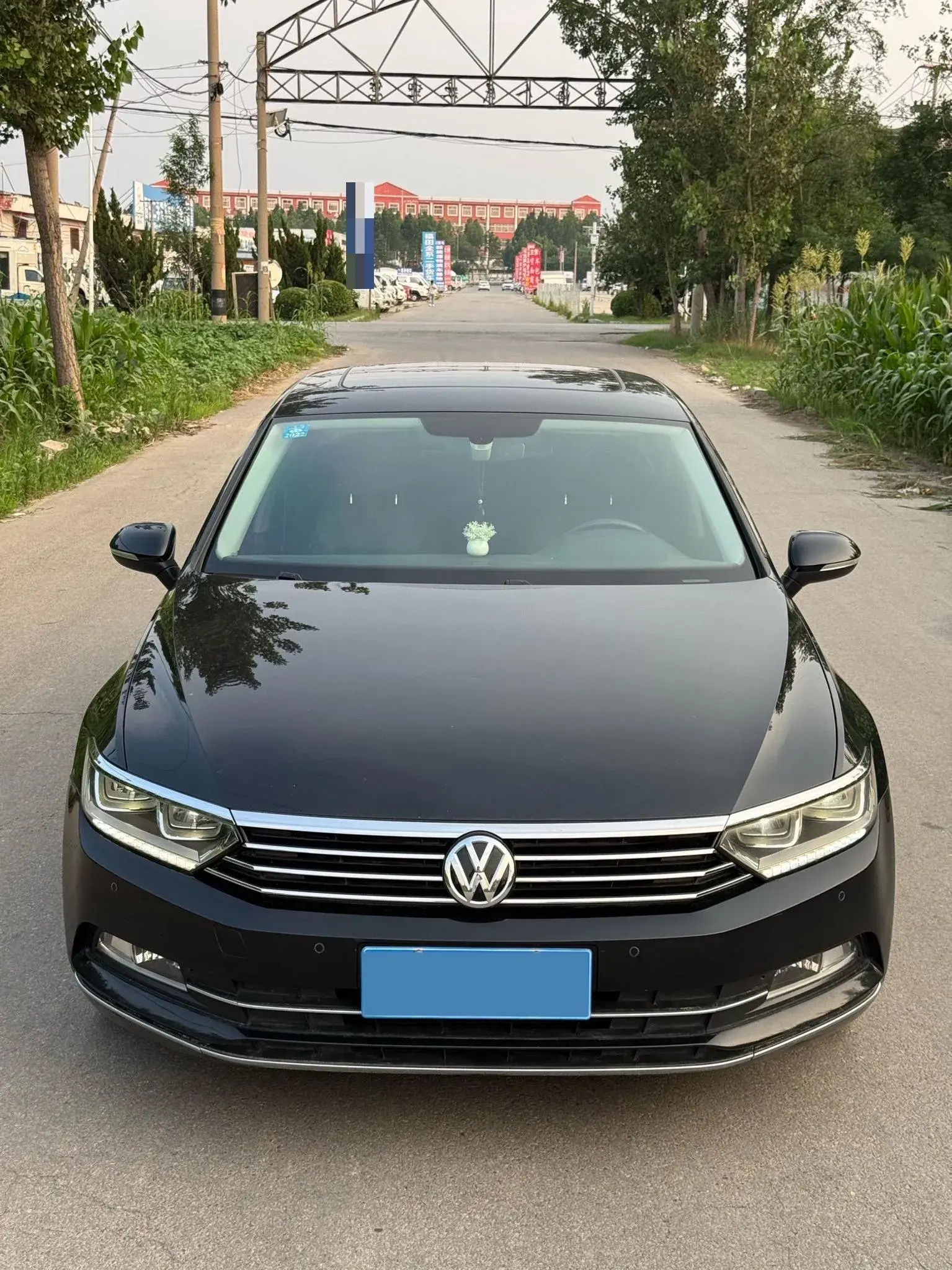 2018 VOLKSWAGEN MAGOTAN thumbnail 2