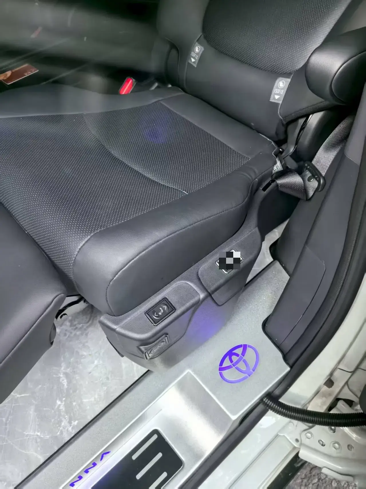 2024 TOYOTA SIENNA thumbnail 4