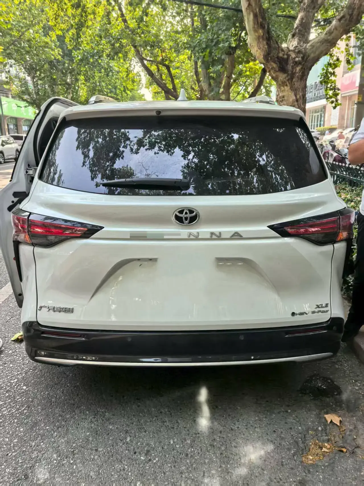 2024 TOYOTA SIENNA thumbnail 2