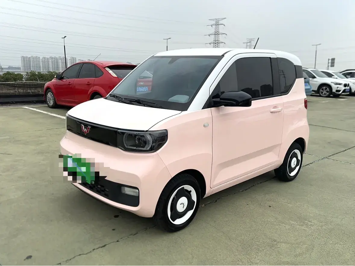 2021 WULING HONGGUANG view 1