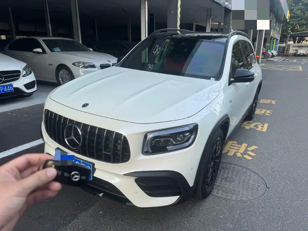 2023 Mercedes-Benz GLB AMG 2.0T 306HP L4 8DCT