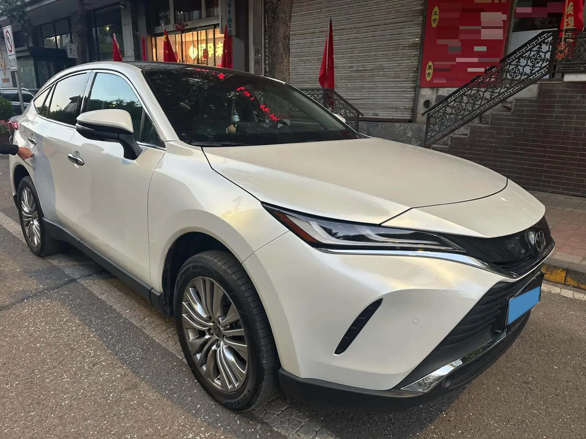 2022 TOYOTA HARRIER thumbnail 3