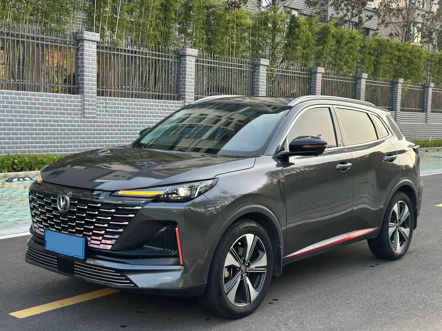 2022 CHANGAN CS75 view 1