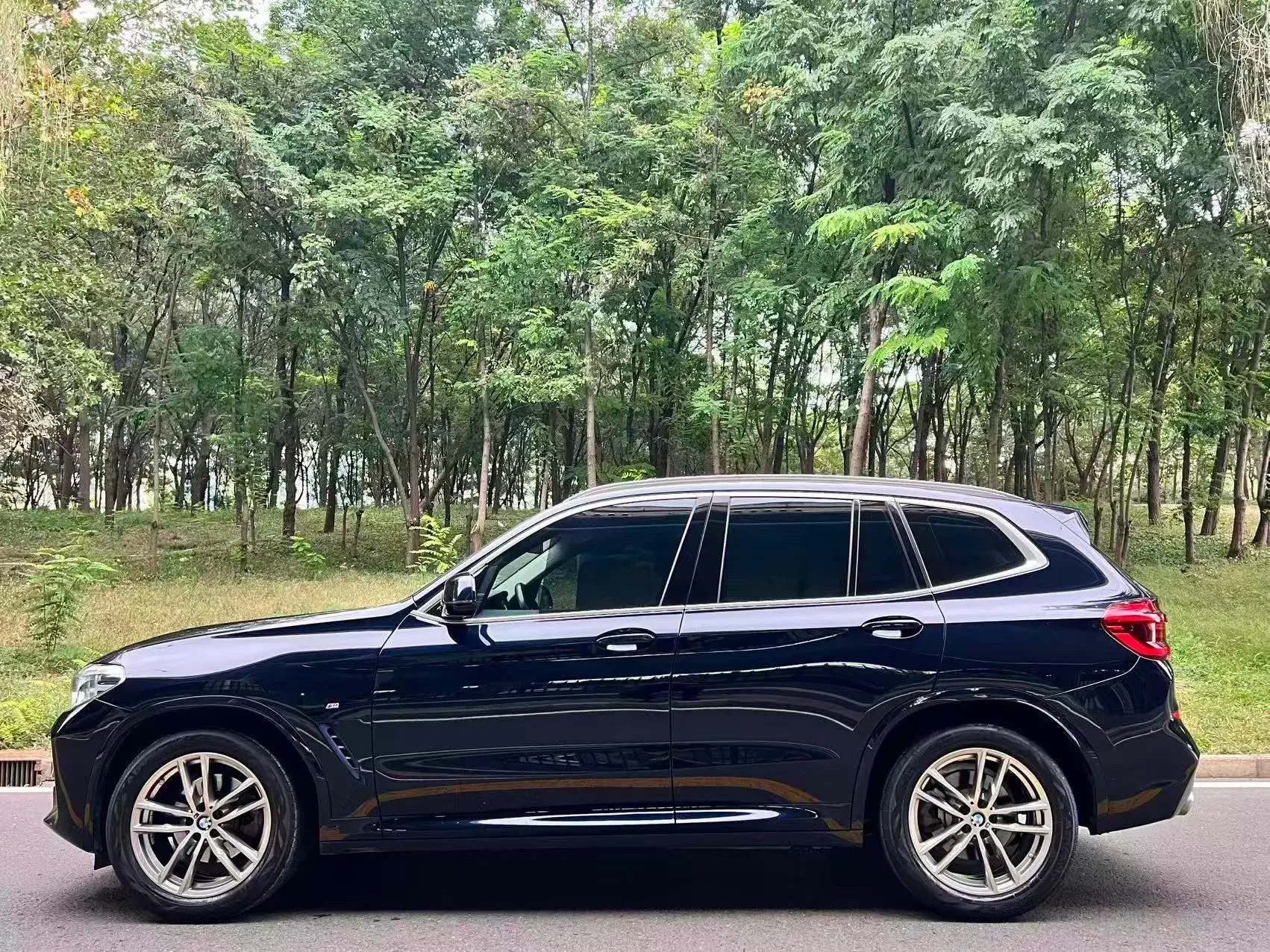 2021 BMW X3 thumbnail 3