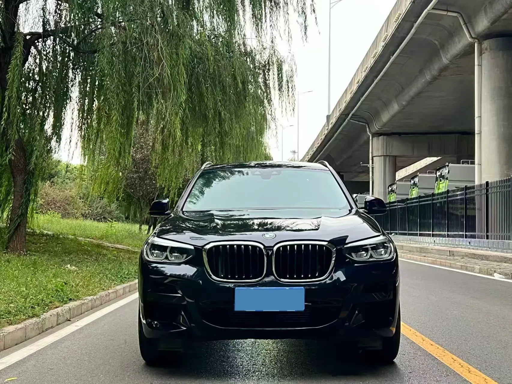 2021 BMW X3 thumbnail 2