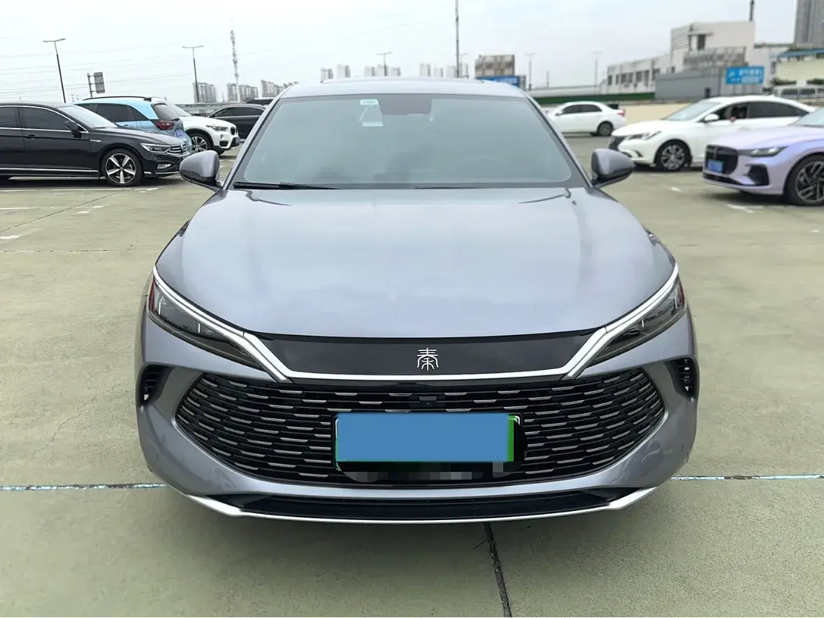 2024 BYD QINL thumbnail 2