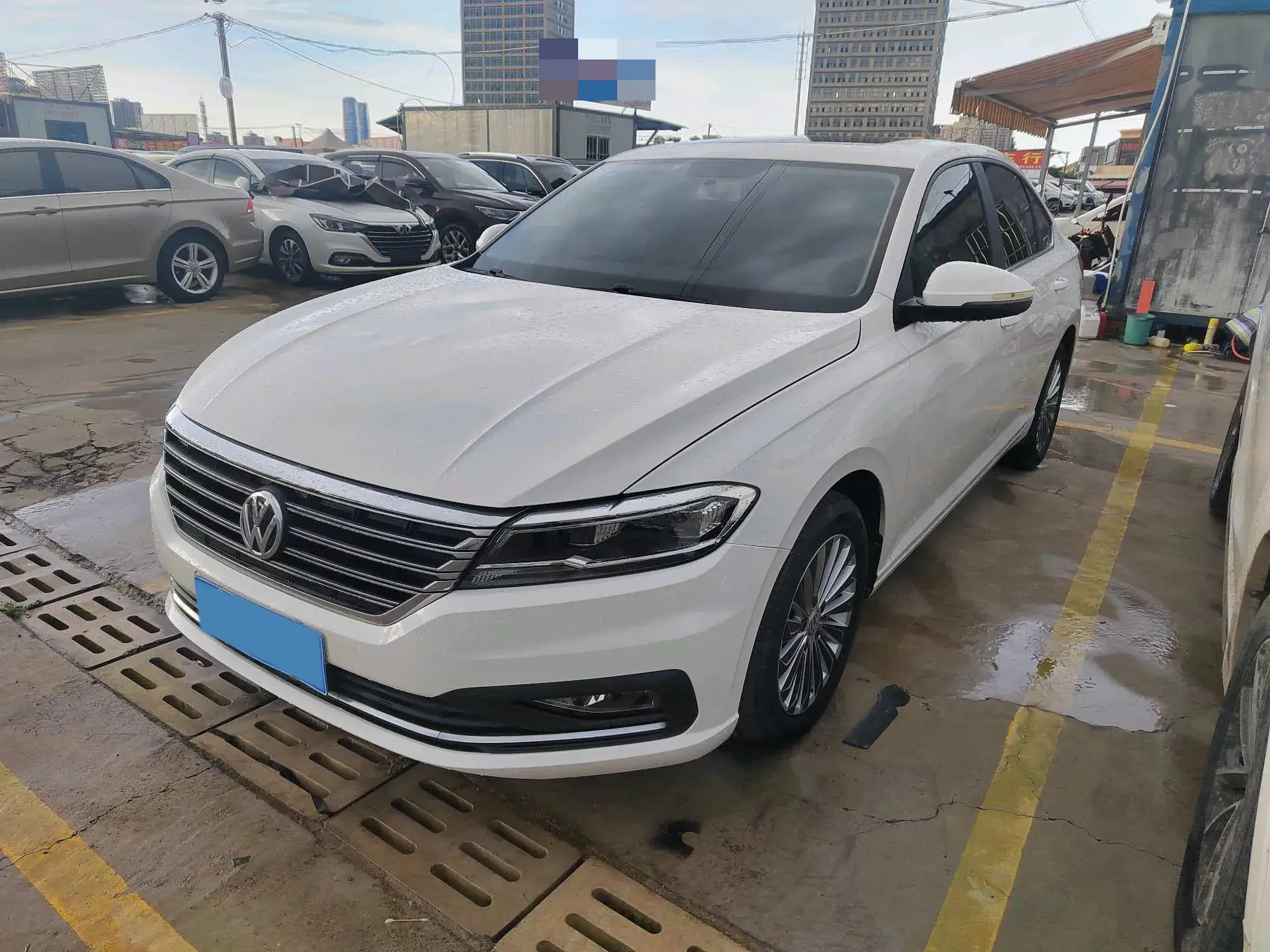 2019 VOLKSWAGEN LAVIDA view 1