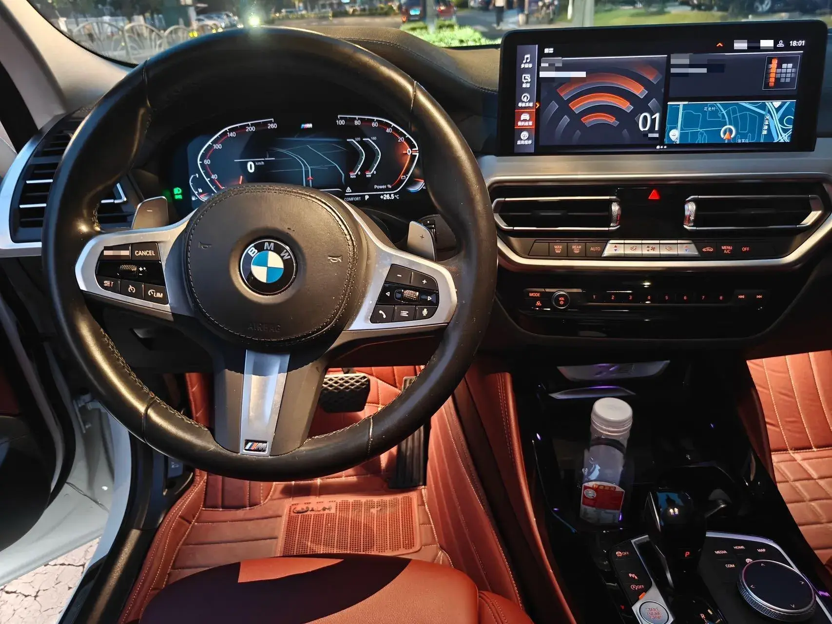 2022 BMW X4 thumbnail 4