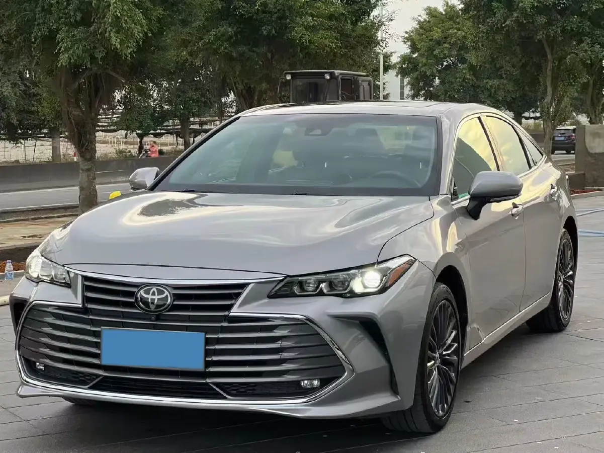 2019 Toyota Avalon 2.0L 178HP L4 CVT
