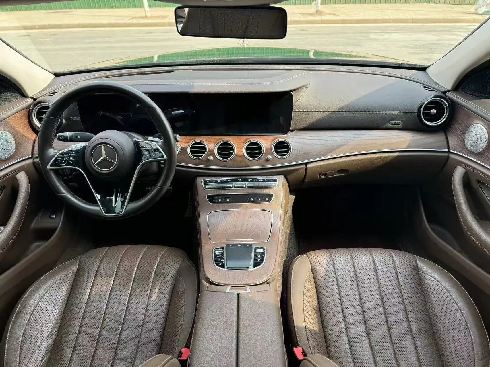 2021 MERCEDES-BENZ E thumbnail 3