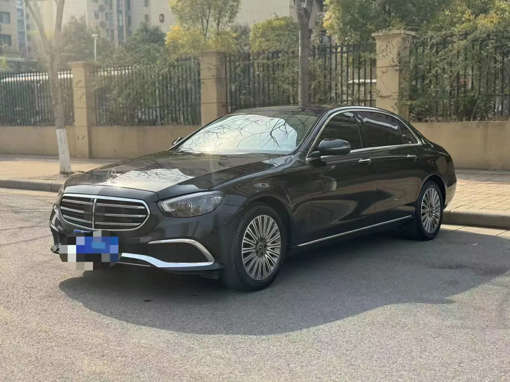 2021 MERCEDES-BENZ E view 1