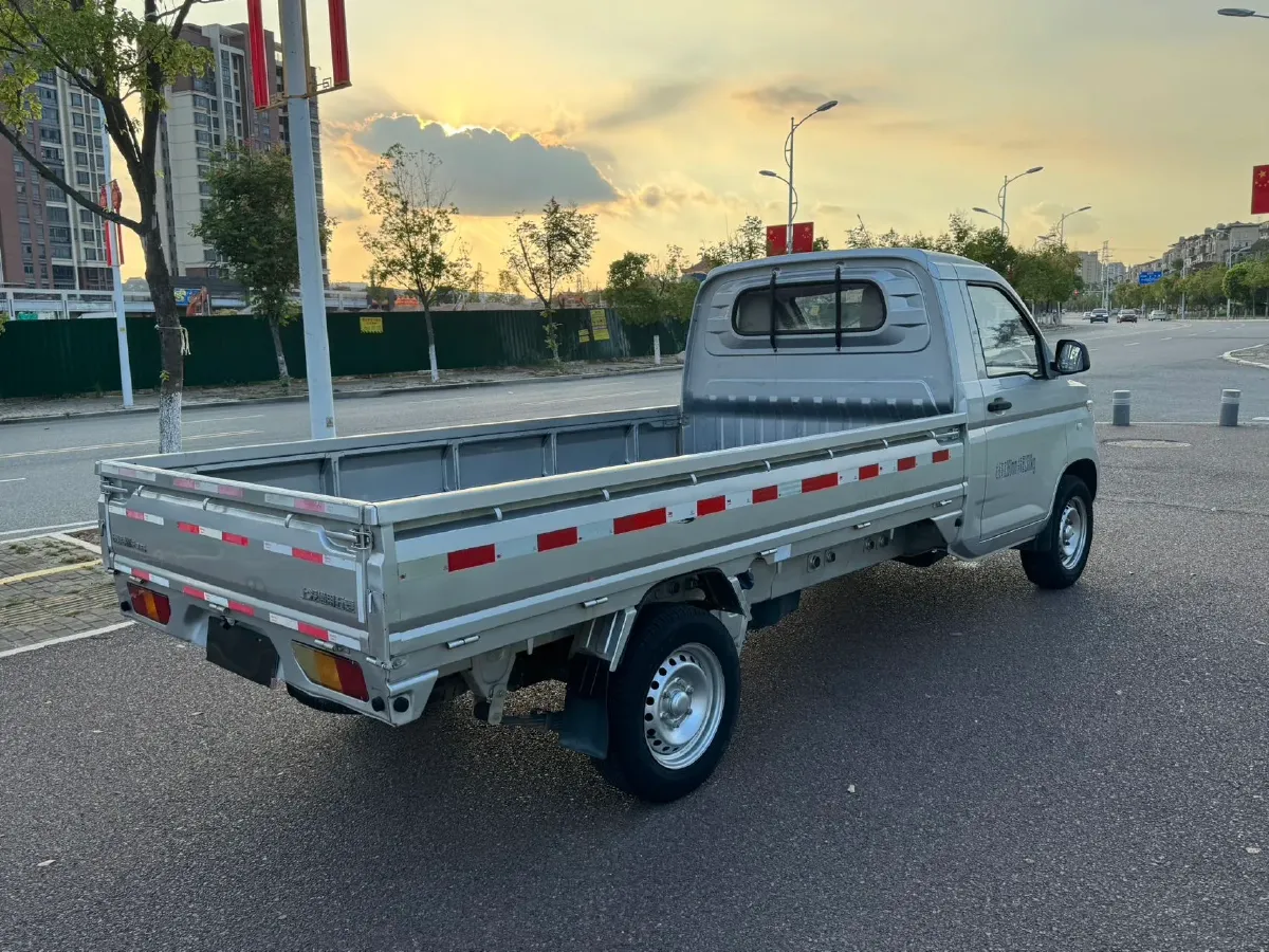 2020 WuLing RongGuang New Truck Special 1.8L 125HP L4 5MT,autocango,china used car exporter,china ev exporter,chinese used car exporter,chinese used ev exporter