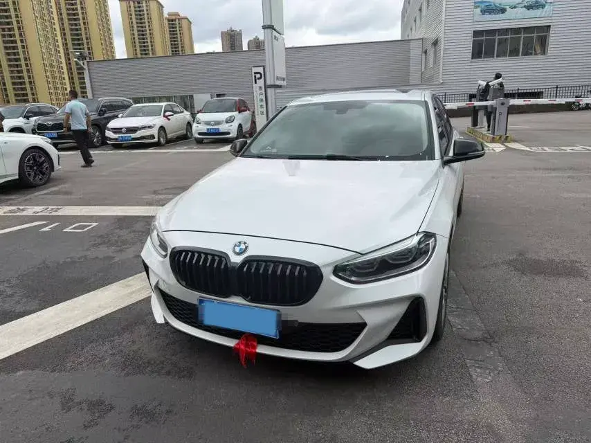 2022 BMW 1 Series 1.5T 140HP L3 7DCT