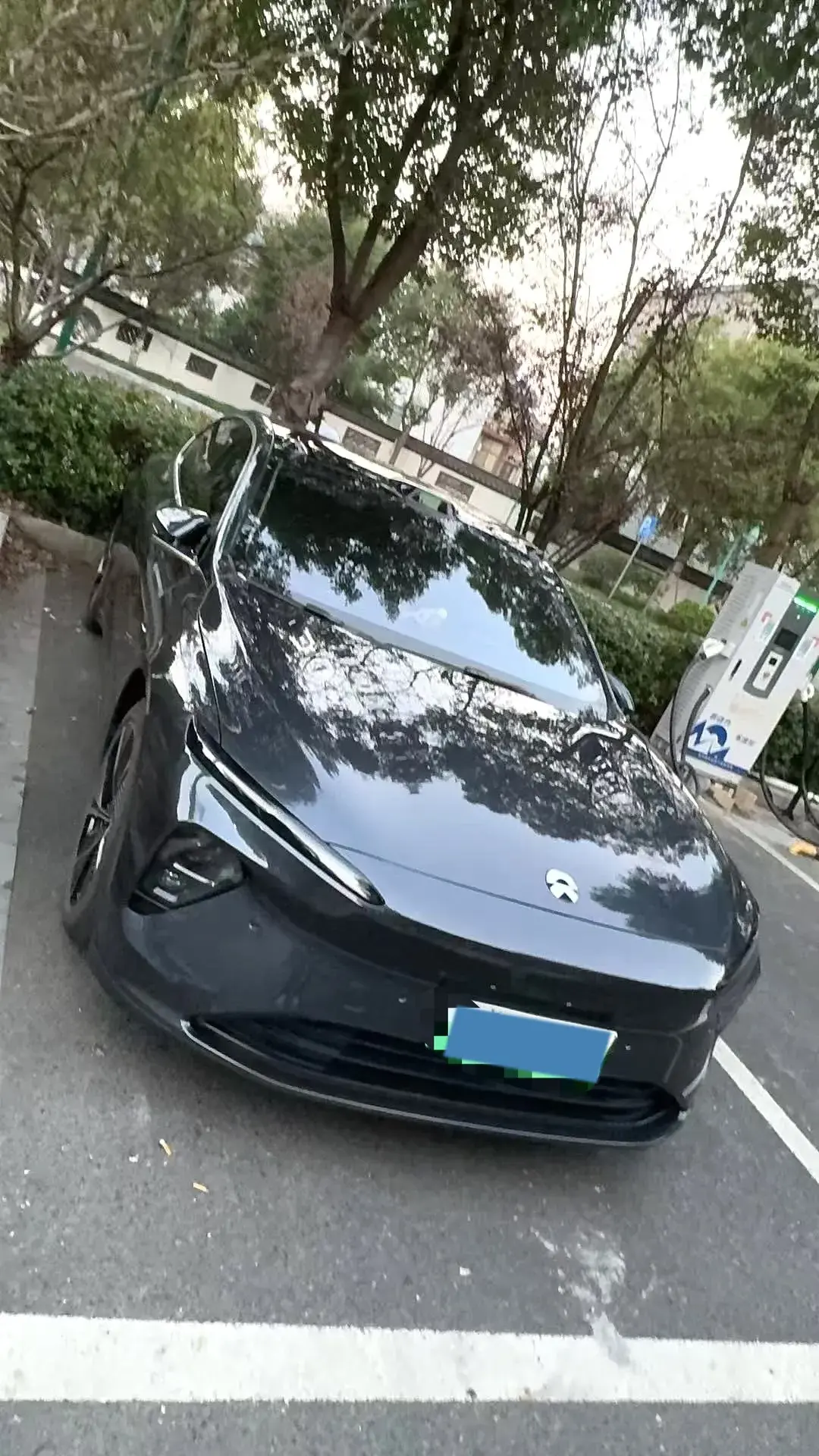 2021 VOLKSWAGEN ID.6 thumbnail 3