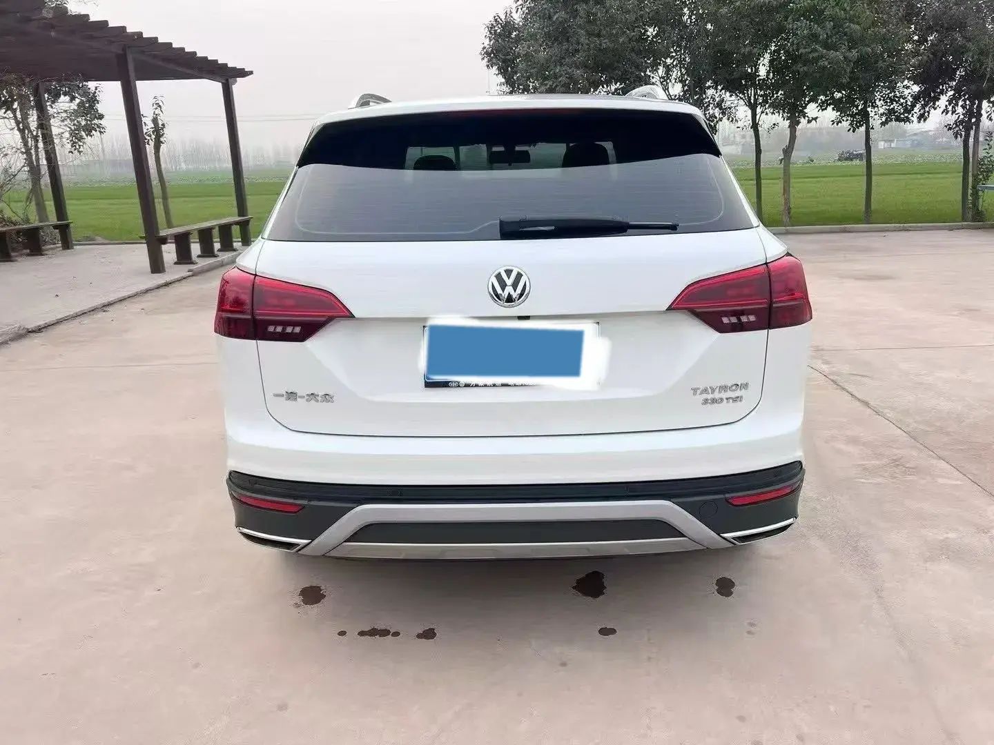 2019 VOLKSWAGEN TAYRON thumbnail 4