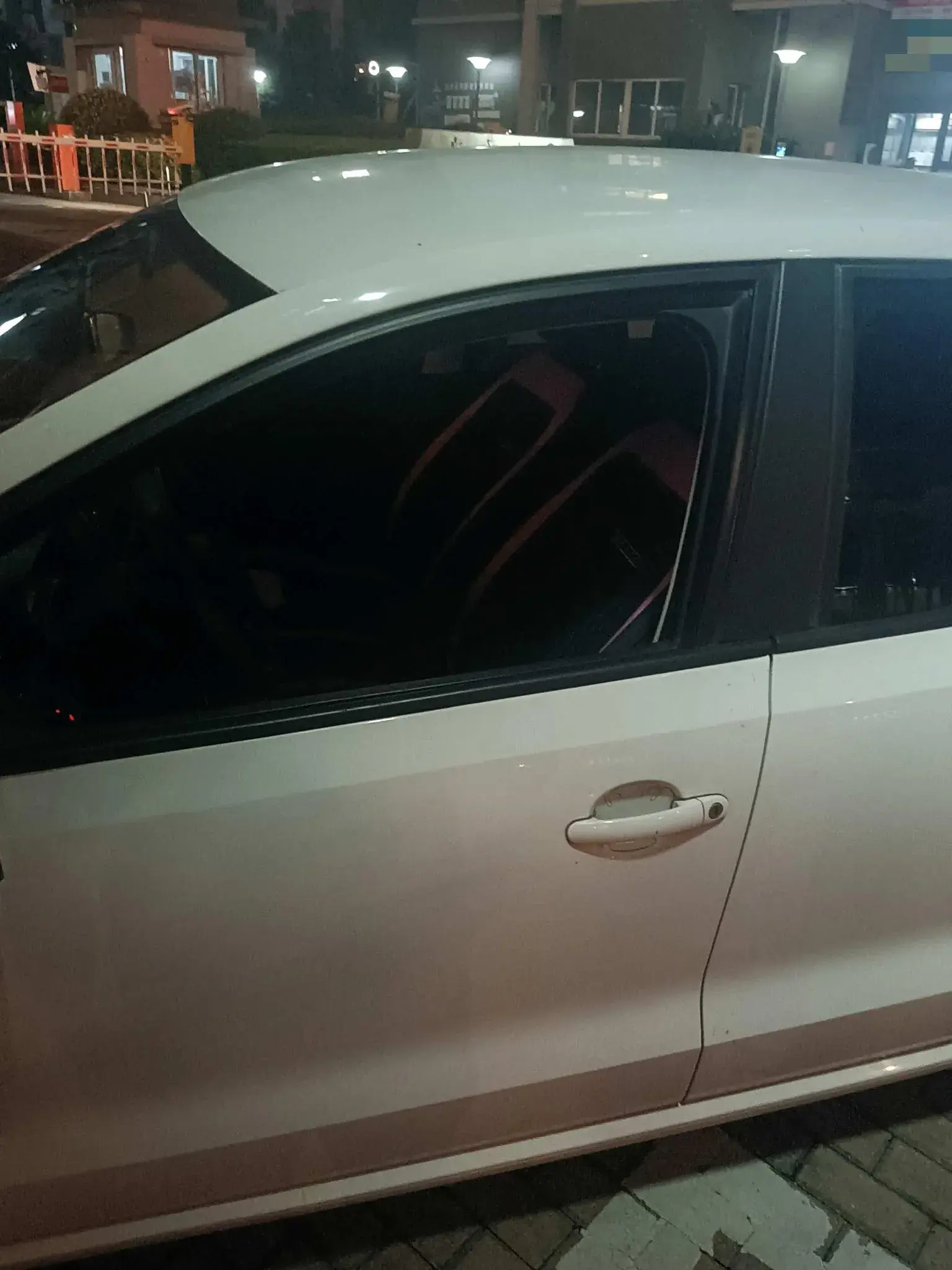 2018 VOLKSWAGEN POLO thumbnail 4