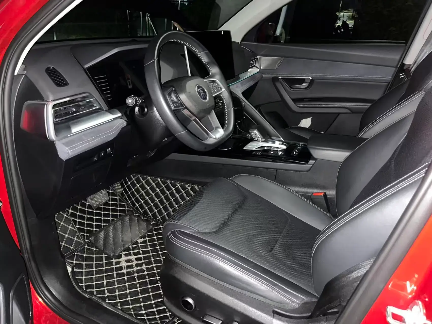 2019 BYD SONG thumbnail 3