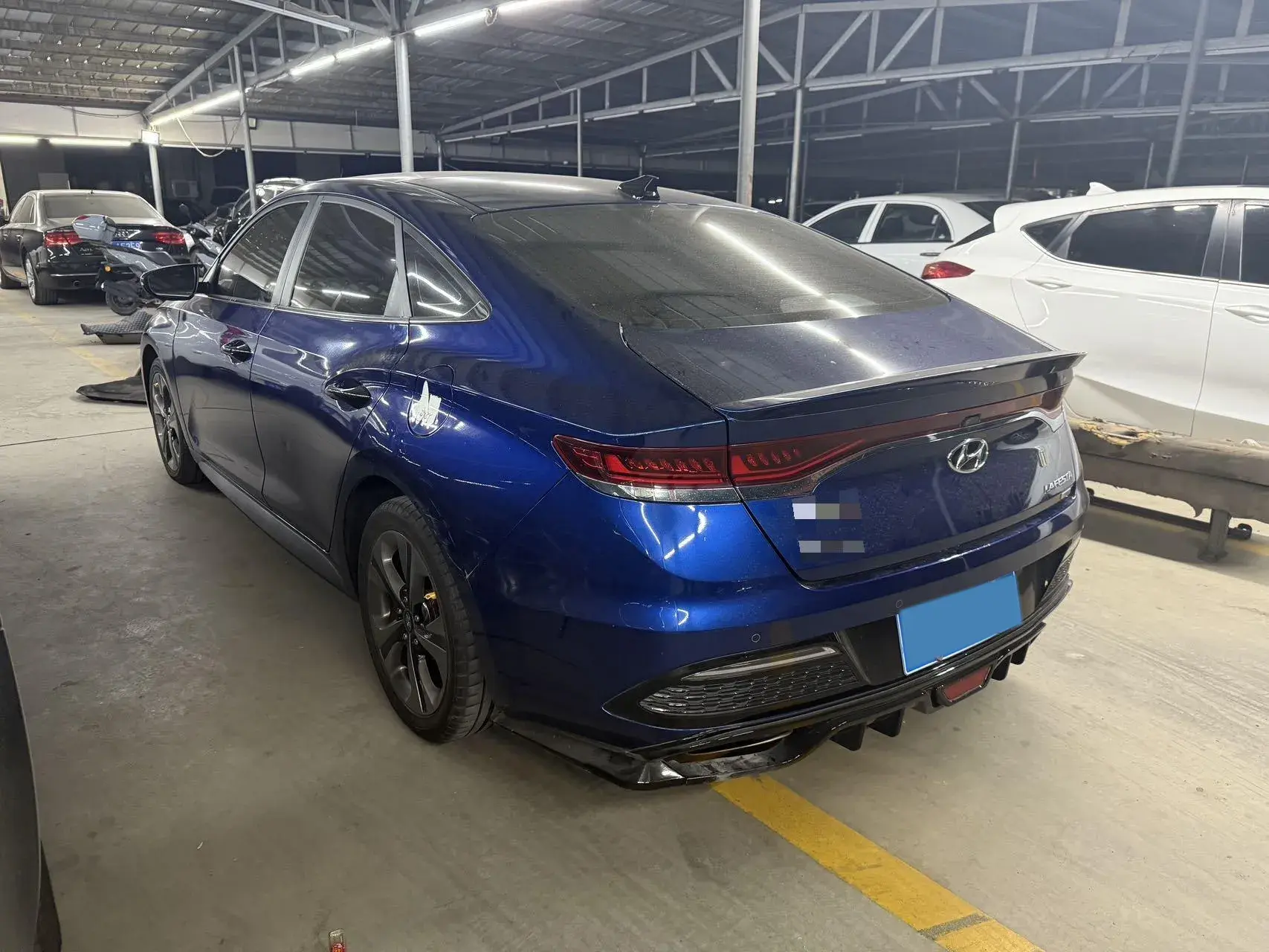 2019 HYUNDAI LA thumbnail 2