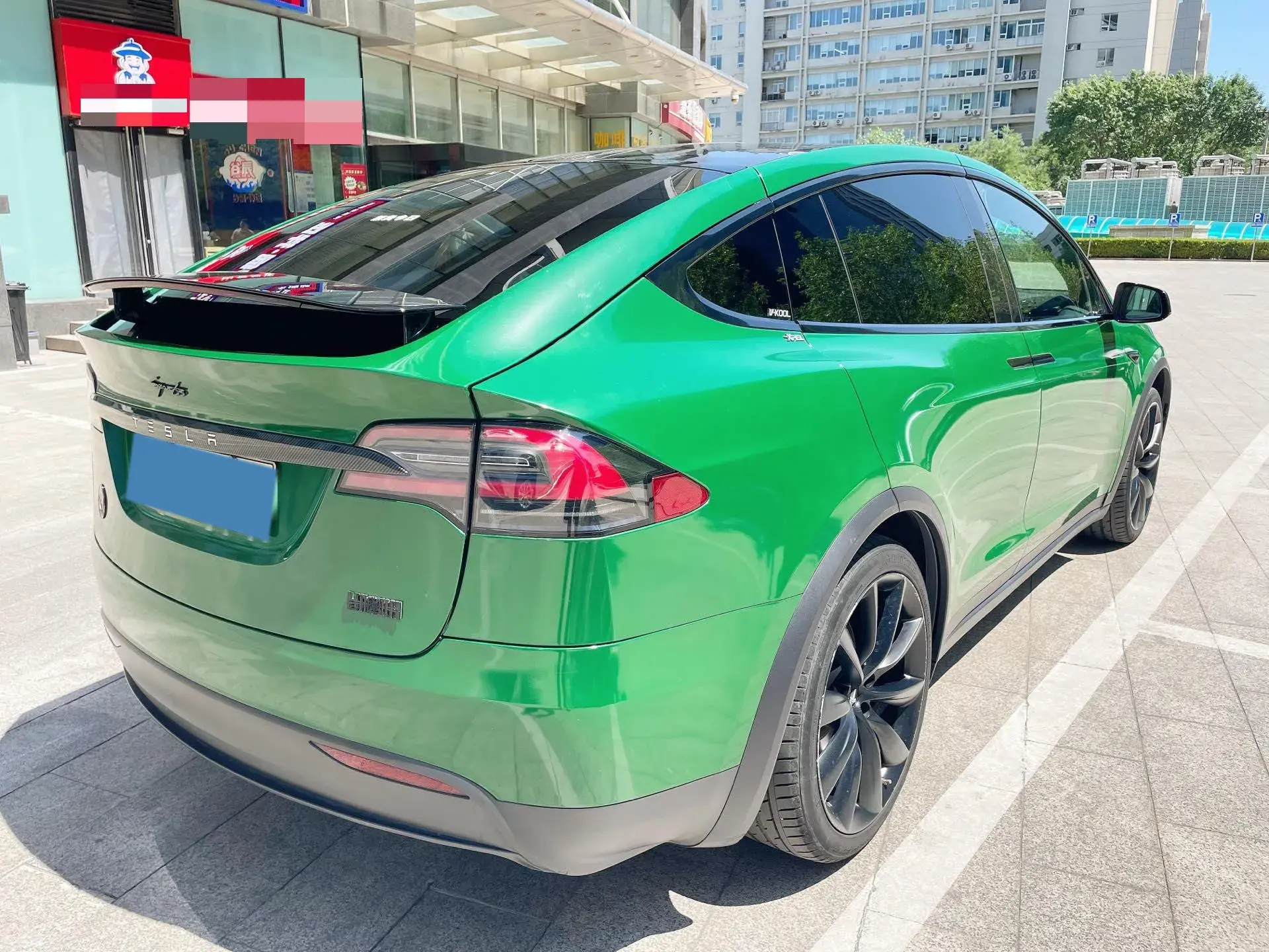 2019 TESLA MODEL thumbnail 4