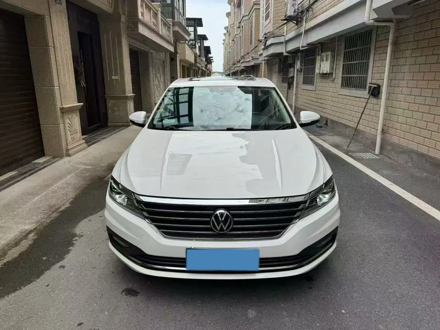 2021 VOLKSWAGEN LAVIDA thumbnail 2