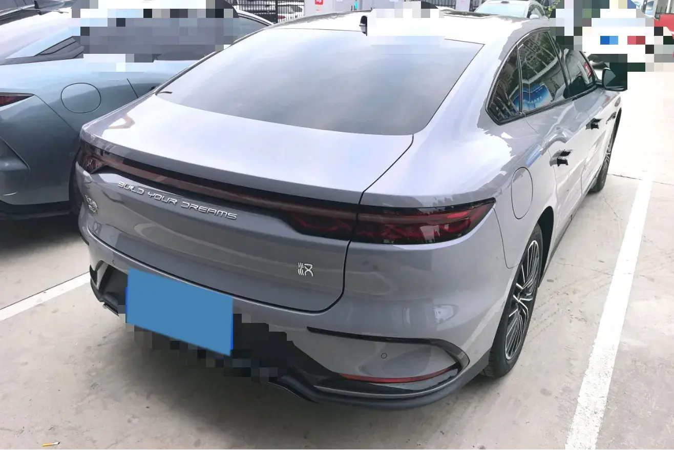 2025 BYD HAN thumbnail 3