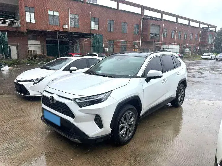 2023 TOYOTA RAV4 view 1