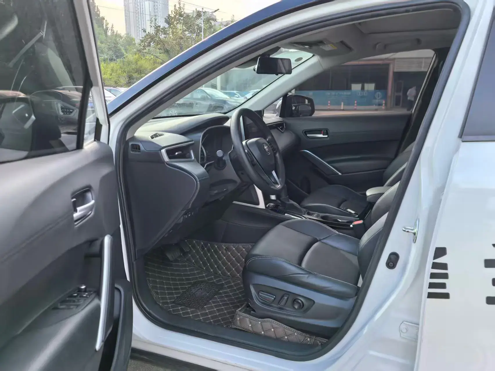 2022 TOYOTA FRONTLANDER thumbnail 3