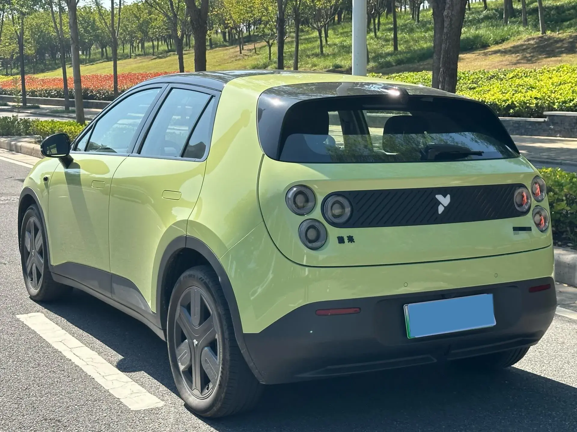 2025 FIREFLY FIREFLY thumbnail 4