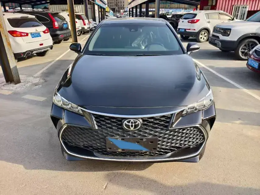 2022 TOYOTA AVALON thumbnail 3