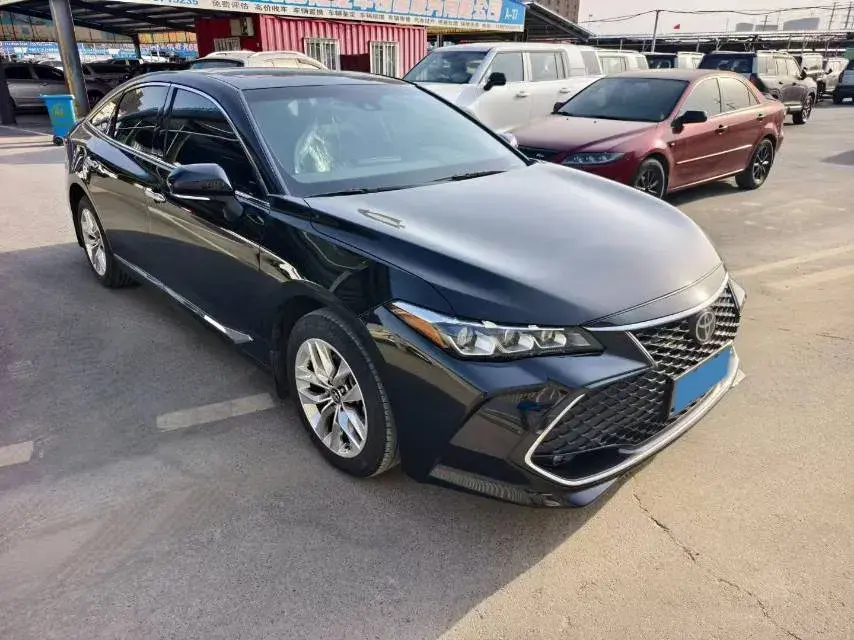 2022 TOYOTA AVALON thumbnail 2