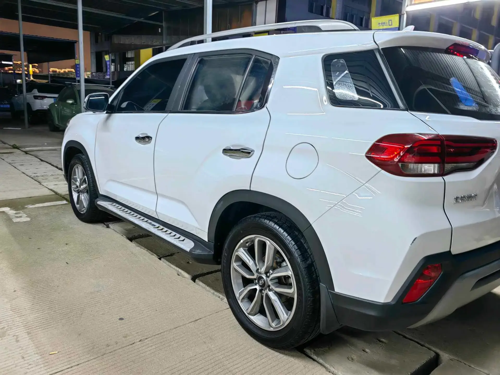 2018 HYUNDAI IX35 thumbnail 3