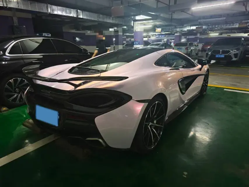 2019 MCLAREN 570 thumbnail 2