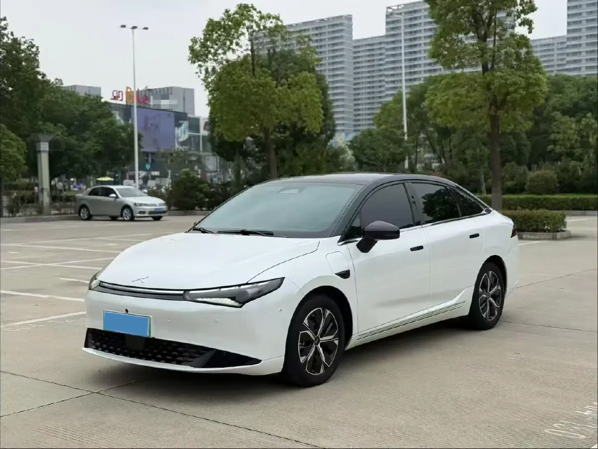 2024 Xpeng P5 BEV 55.4KWH