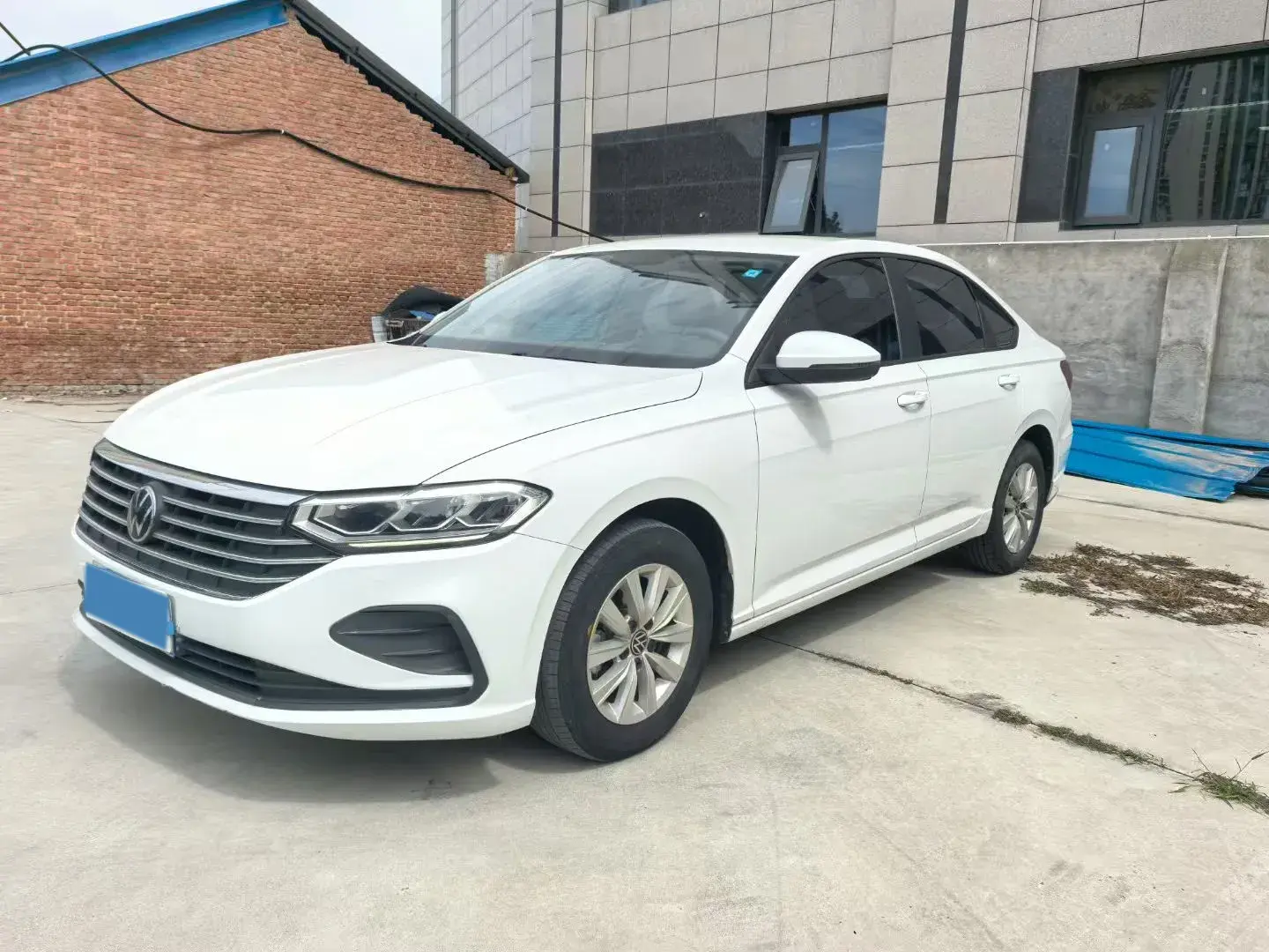 2023 VOLKSWAGEN LAVIDA view 1