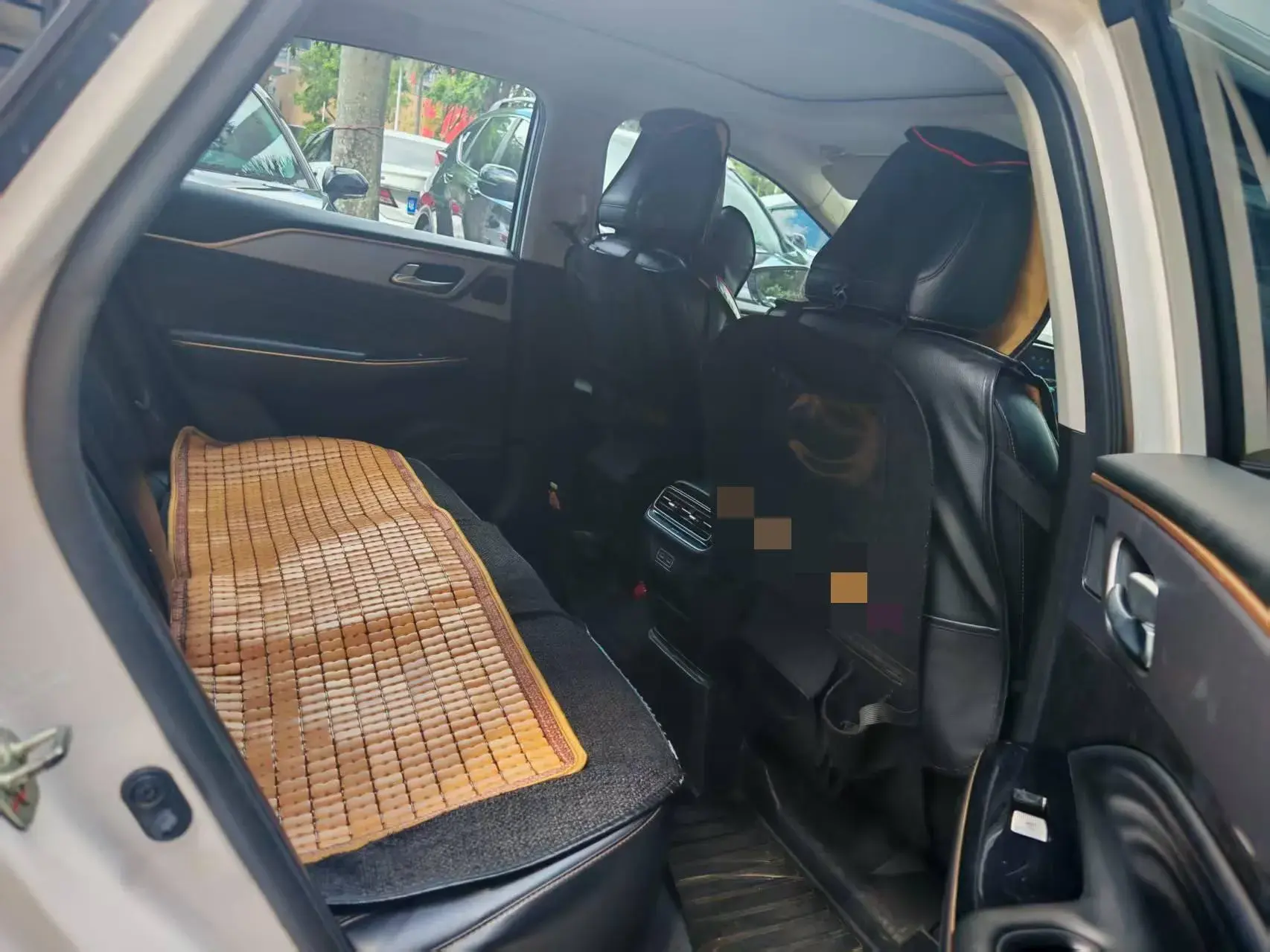 2019 AION S thumbnail 3