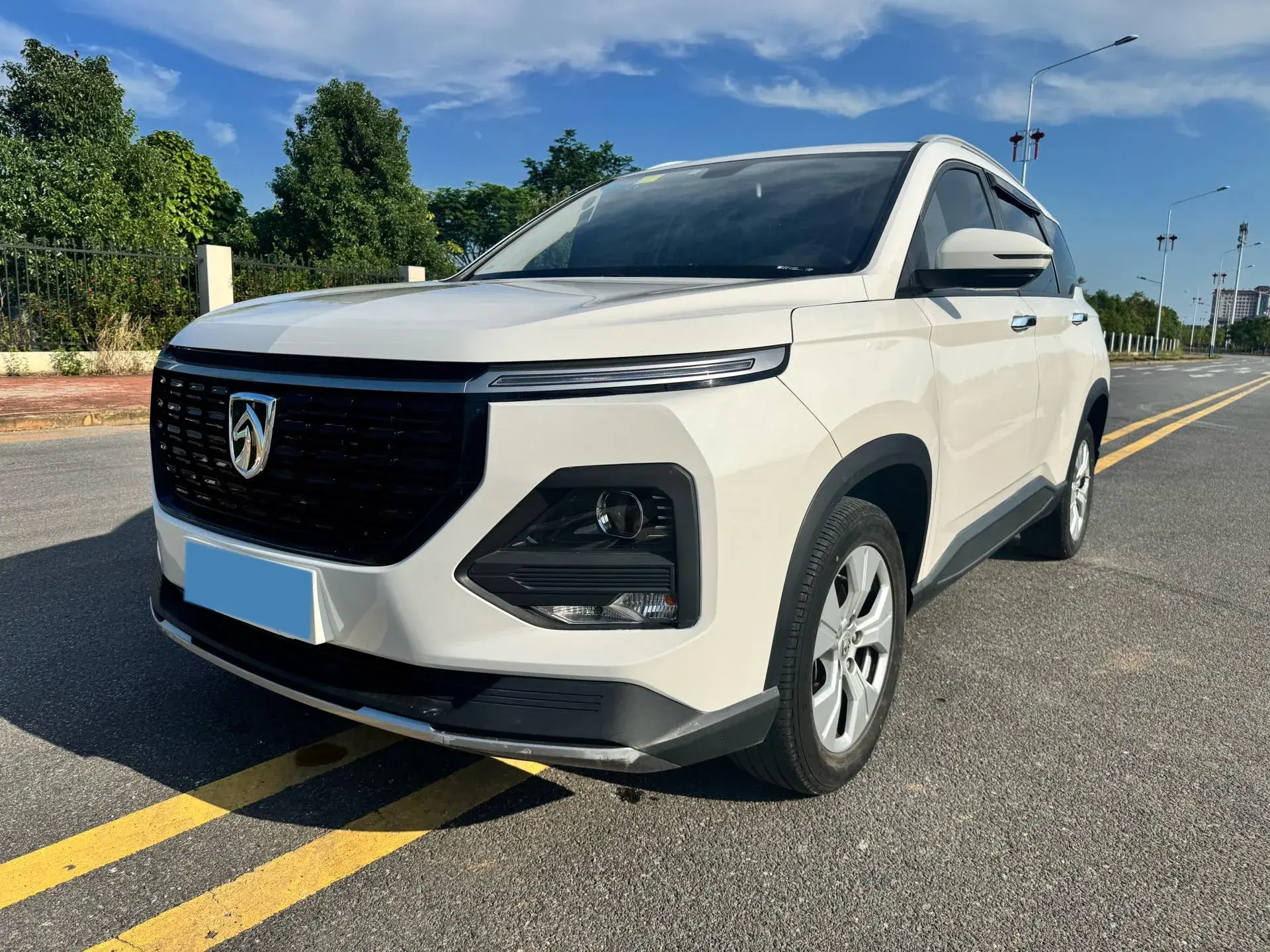 2020 BAOJUN 530 view 1