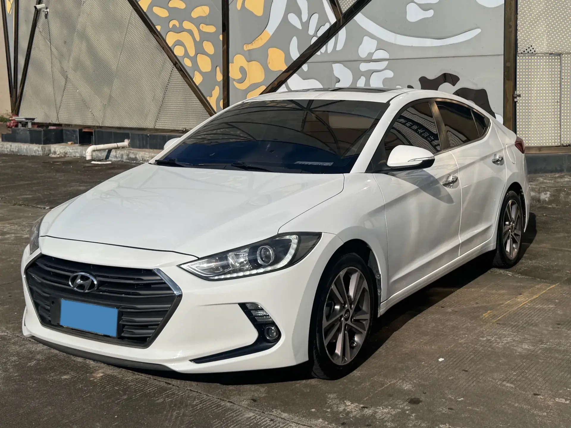 2016 HYUNDAI ELANTRA view 1