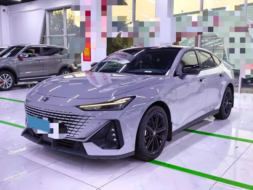 2022 CHANGAN UNI-V view 1