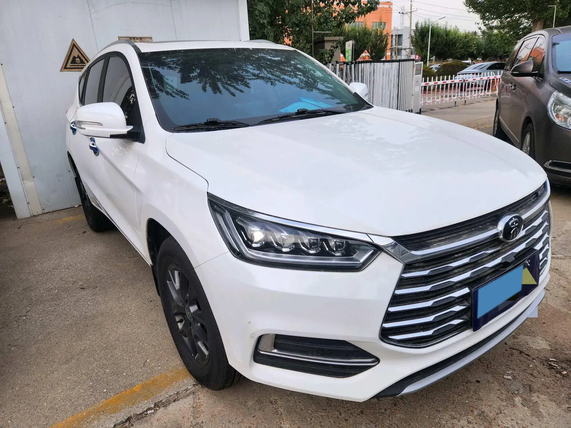 2020 BYD SONG thumbnail 2