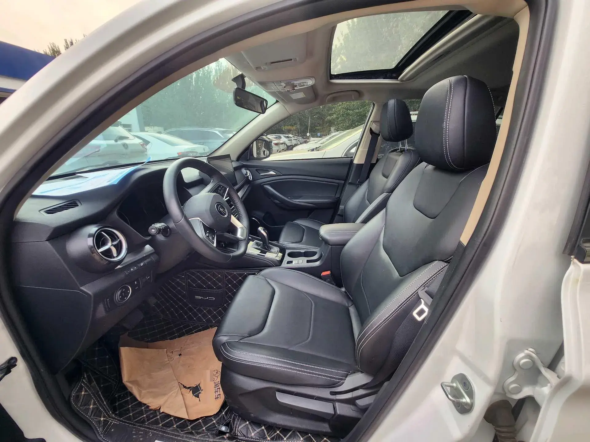 2020 BYD SONG thumbnail 4