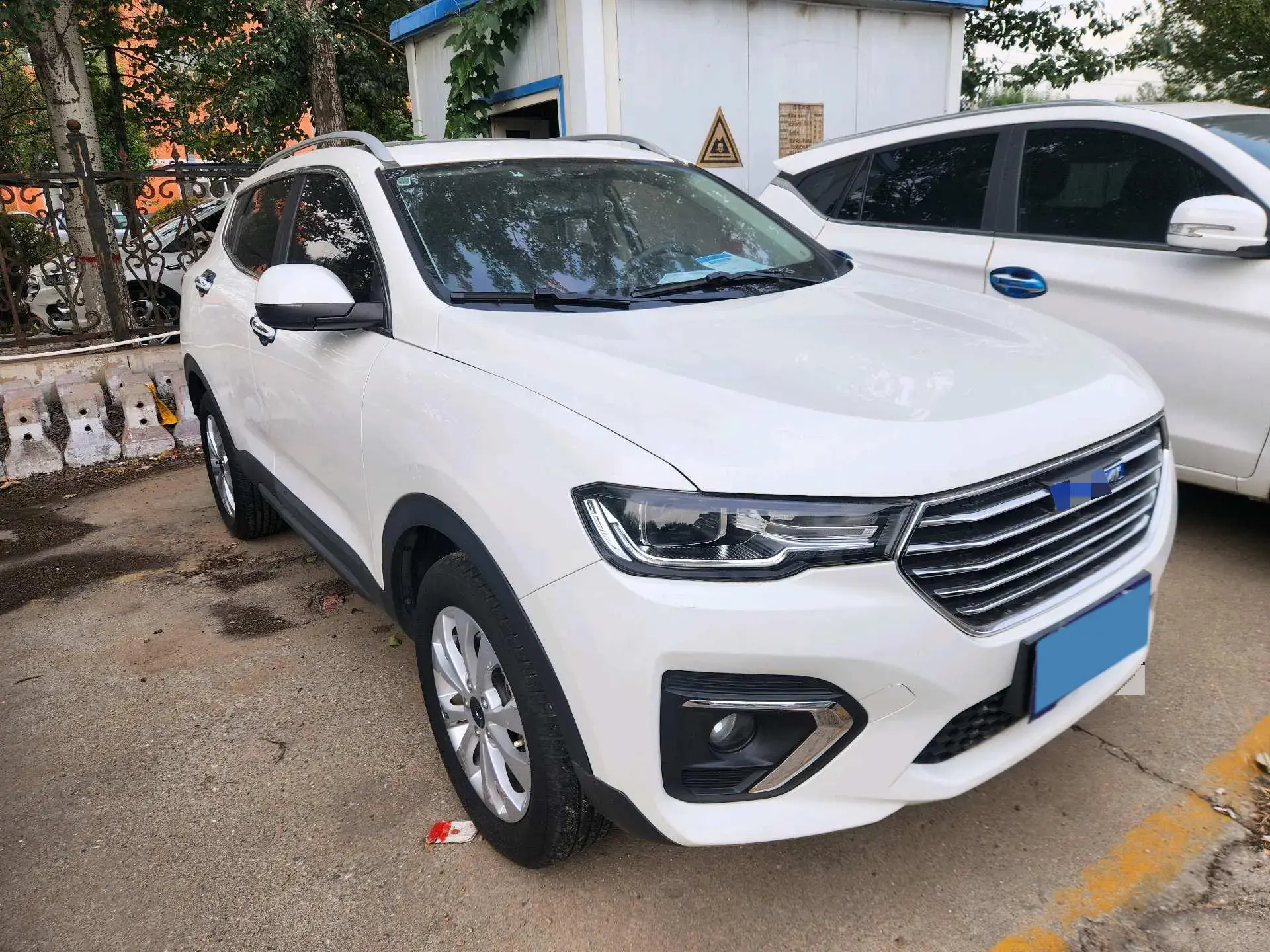 2018 HAVAL H2S thumbnail 2