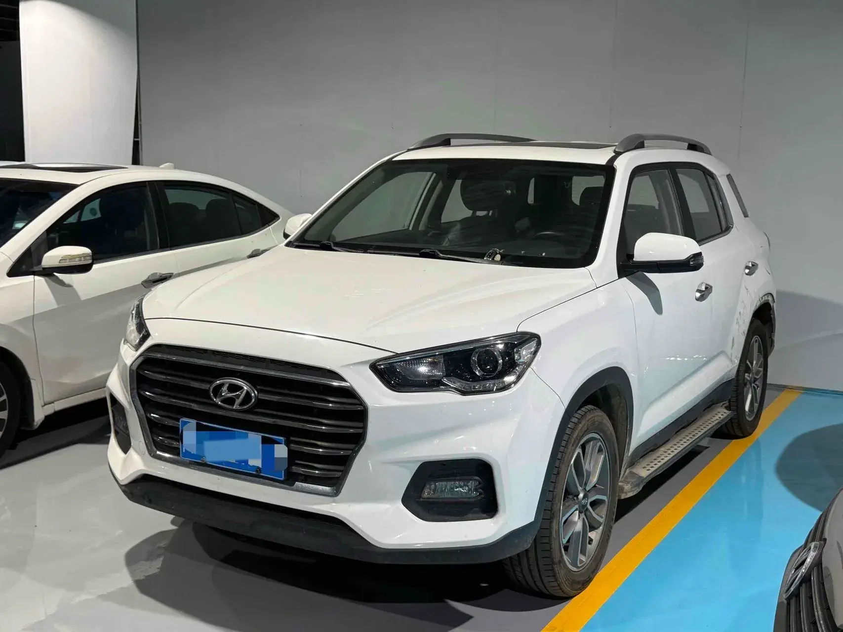 2019 HYUNDAI IX35 view 1