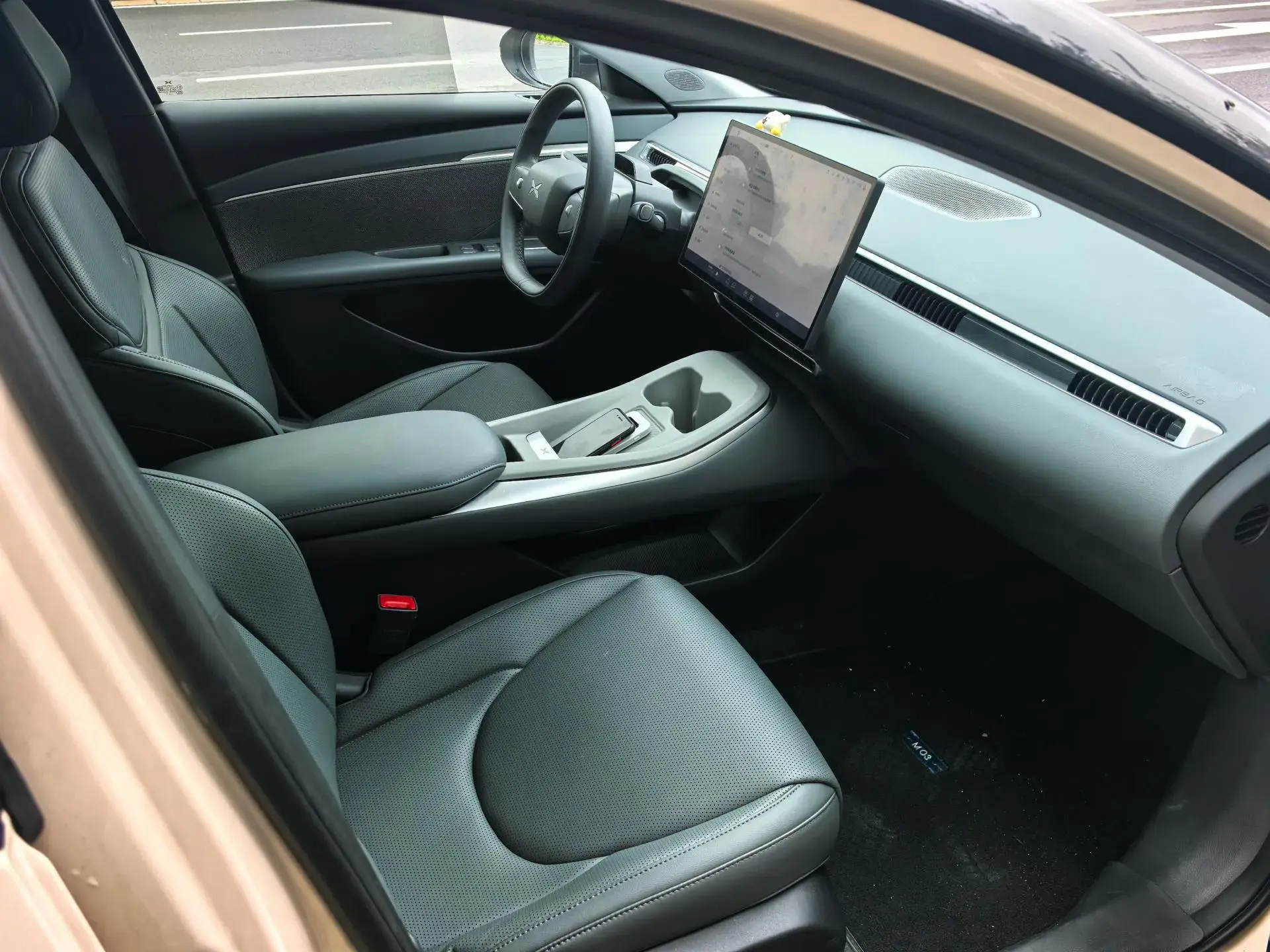 2024 XPENG MONA thumbnail 4