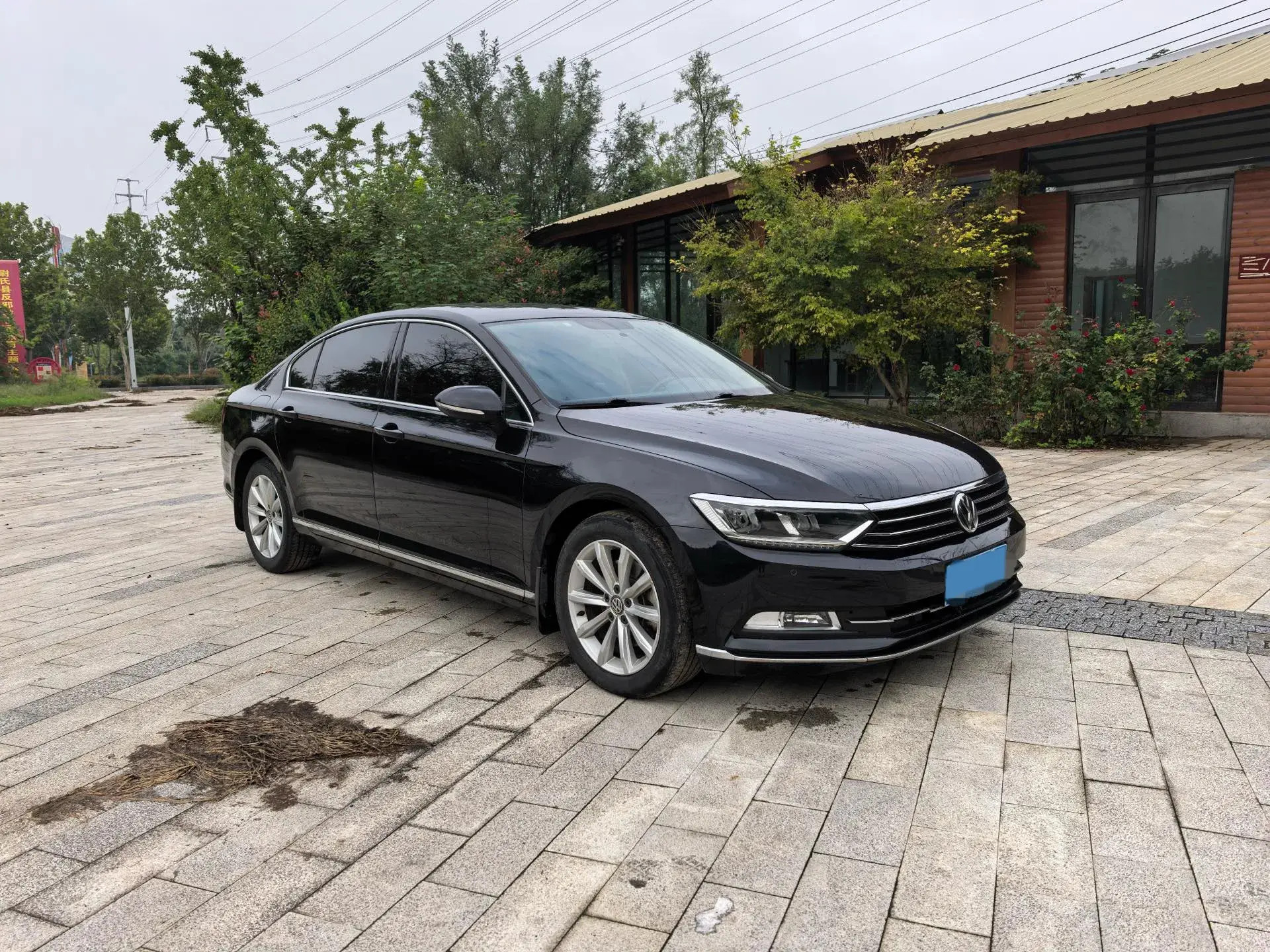 2019 VOLKSWAGEN MAGOTAN thumbnail 3