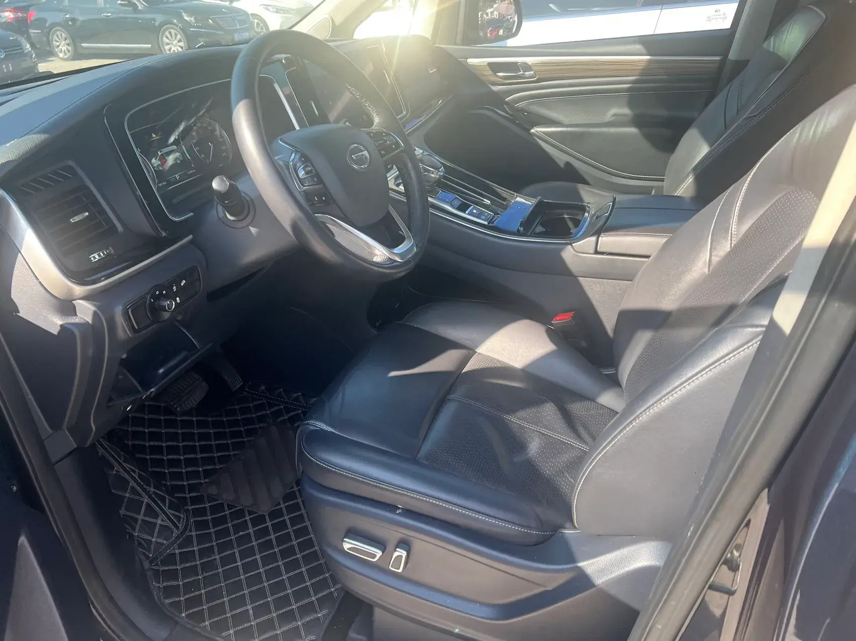 2023 GAC TRUMPCHI thumbnail 3