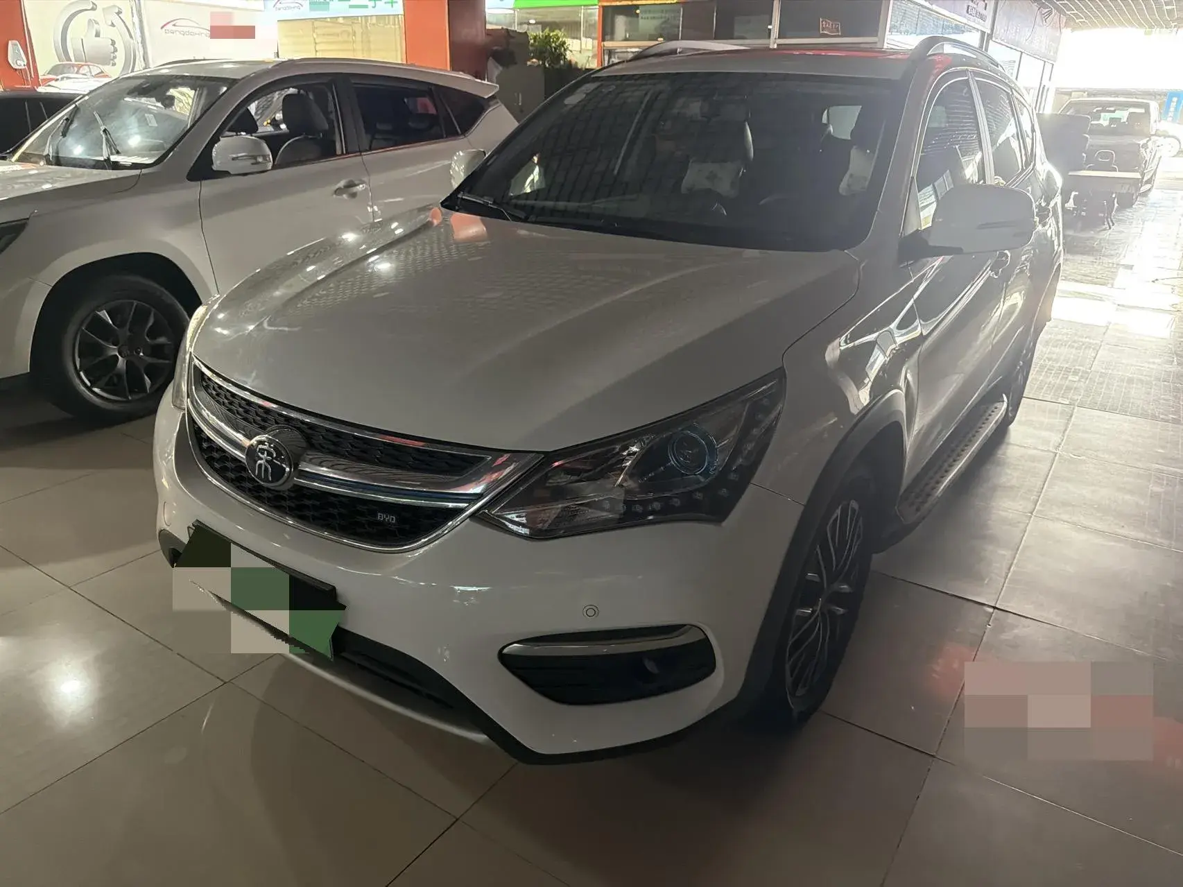 2017 BYD SONG view 1